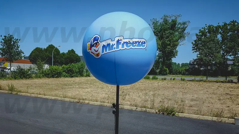 ballons sur tr&eacute;pied, mr freeze, bleu, glace, 2m70