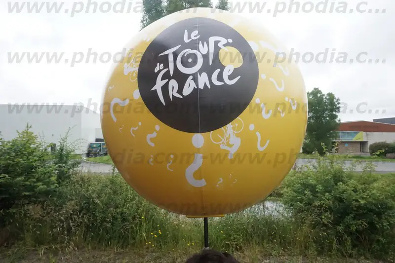 tour de france, ballons sac &agrave; dos, street marketing, &eacute;v&eacute;nement sportif, v&eacute;lo
