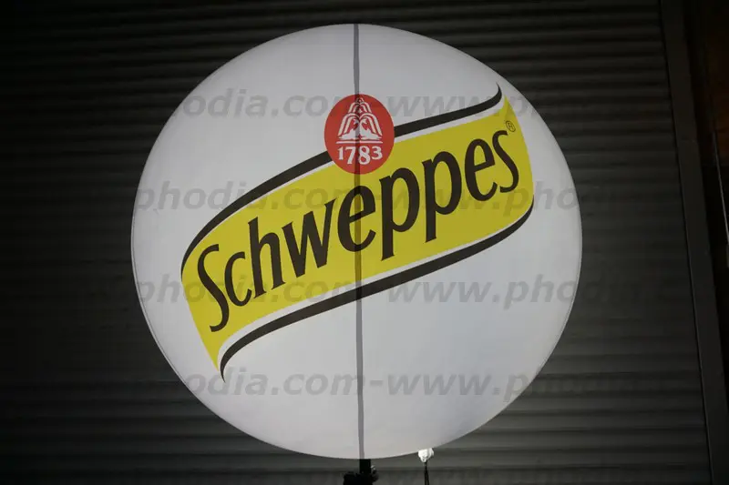 sph&egrave;re, air, eclairant, schweppes, sur trepied 2m70