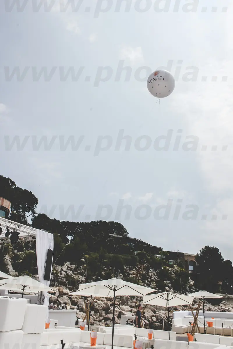 Ballon h&eacute;lium en ext&eacute;rieur de 3m pour sunset monaco