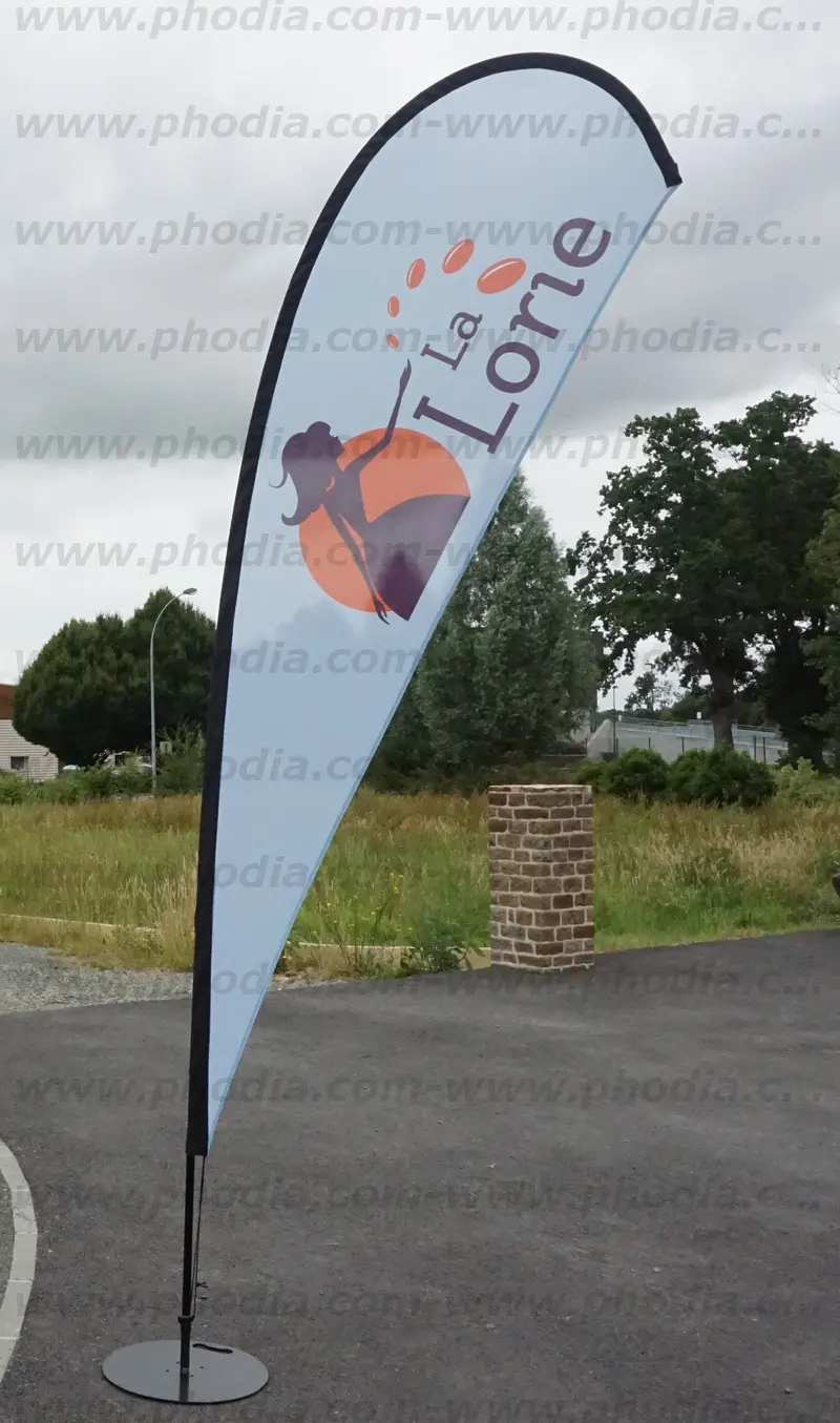 drapeau goutte d'eau, communication, rue, commerces, la lorne