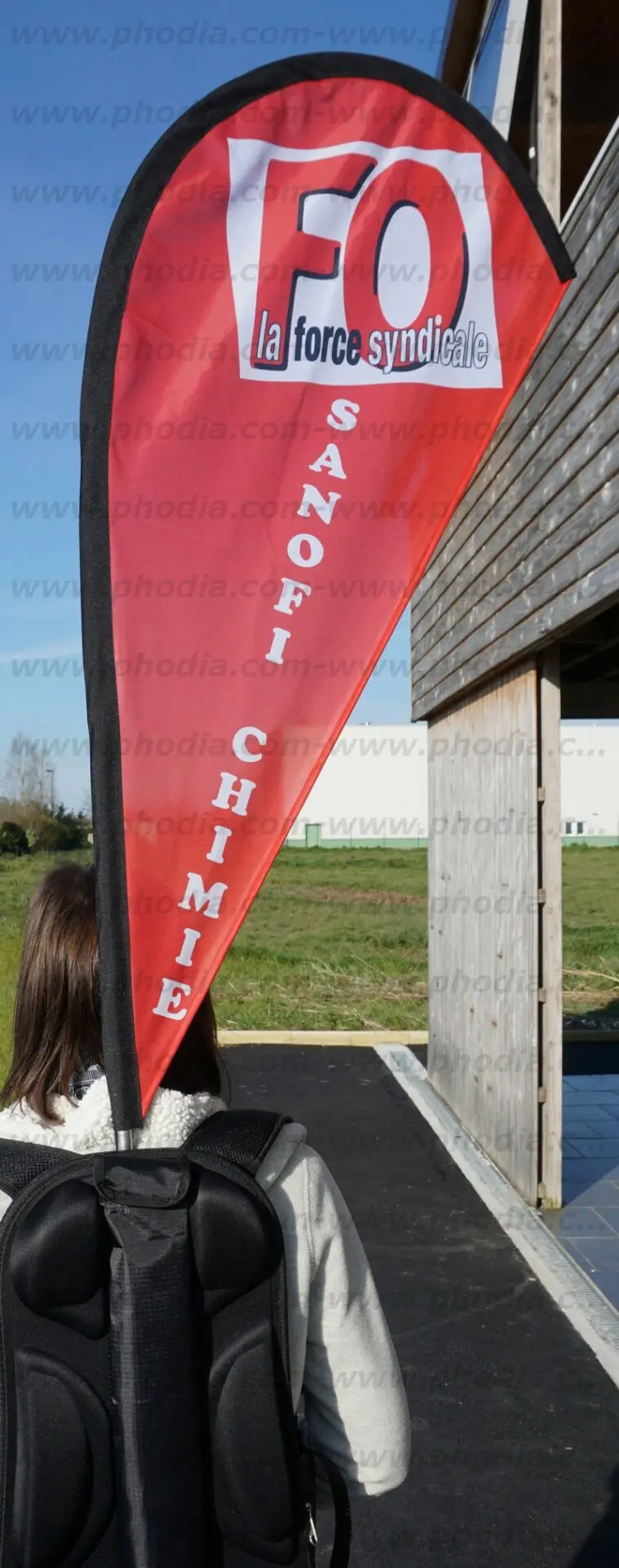 force-ouvri&egrave;re-ballon-drapeau-sac-a-dos