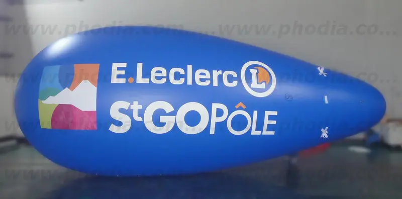 dirigeable, eleclerc, ouverture, h&eacute;lium, ext&eacute;rieur, commerce, st gop&ocirc;le