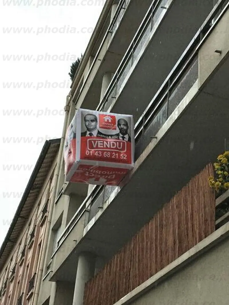 direct immo ballon cube signalitque balcon