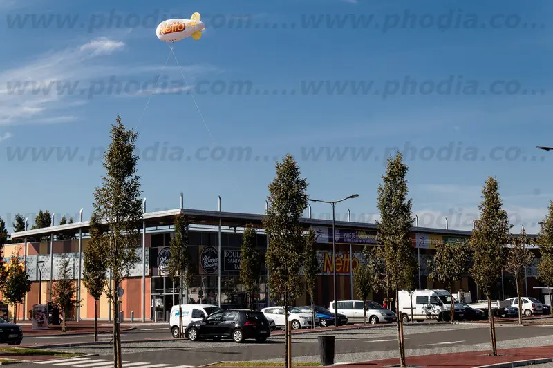 dirigeable, netto, ext&eacute;rieur, h&eacute;lium, publicit&eacute;