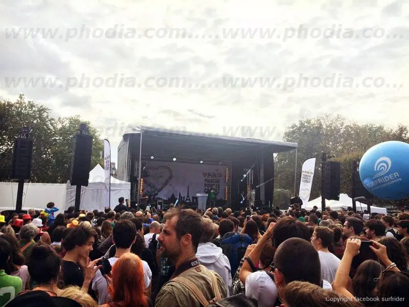 surfrider europe manif 2014, ballon g&eacute;ant h&eacute;lium