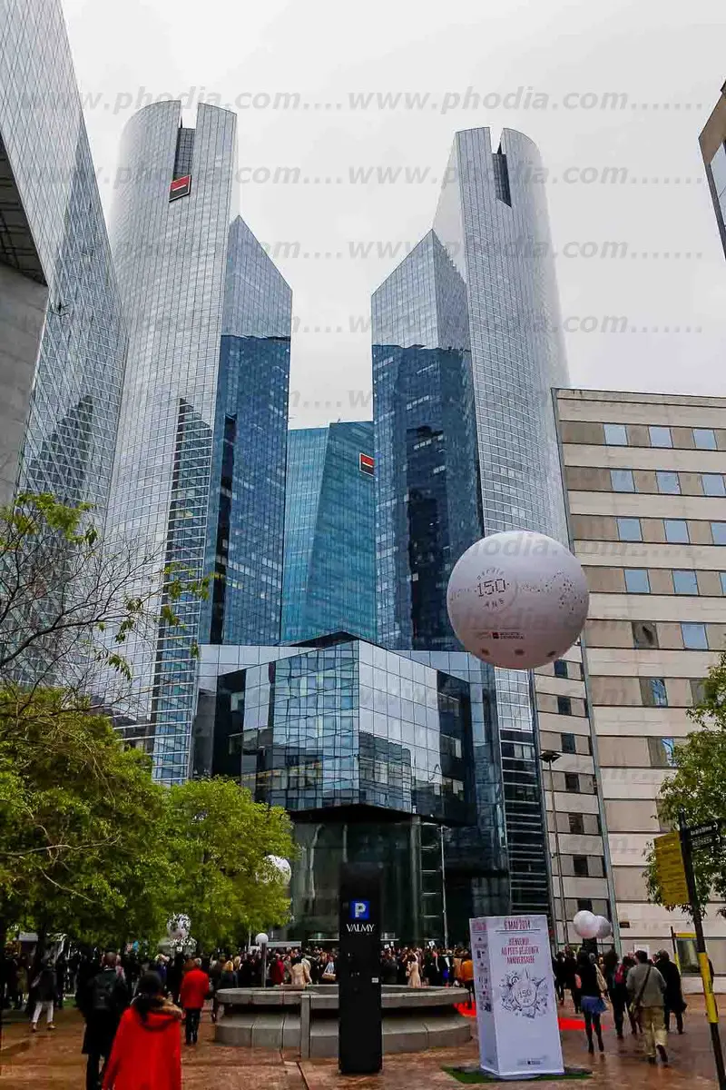societe generale, anniversaire, ballon, h&eacute;lium, blanc, &eacute;v&eacute;nement