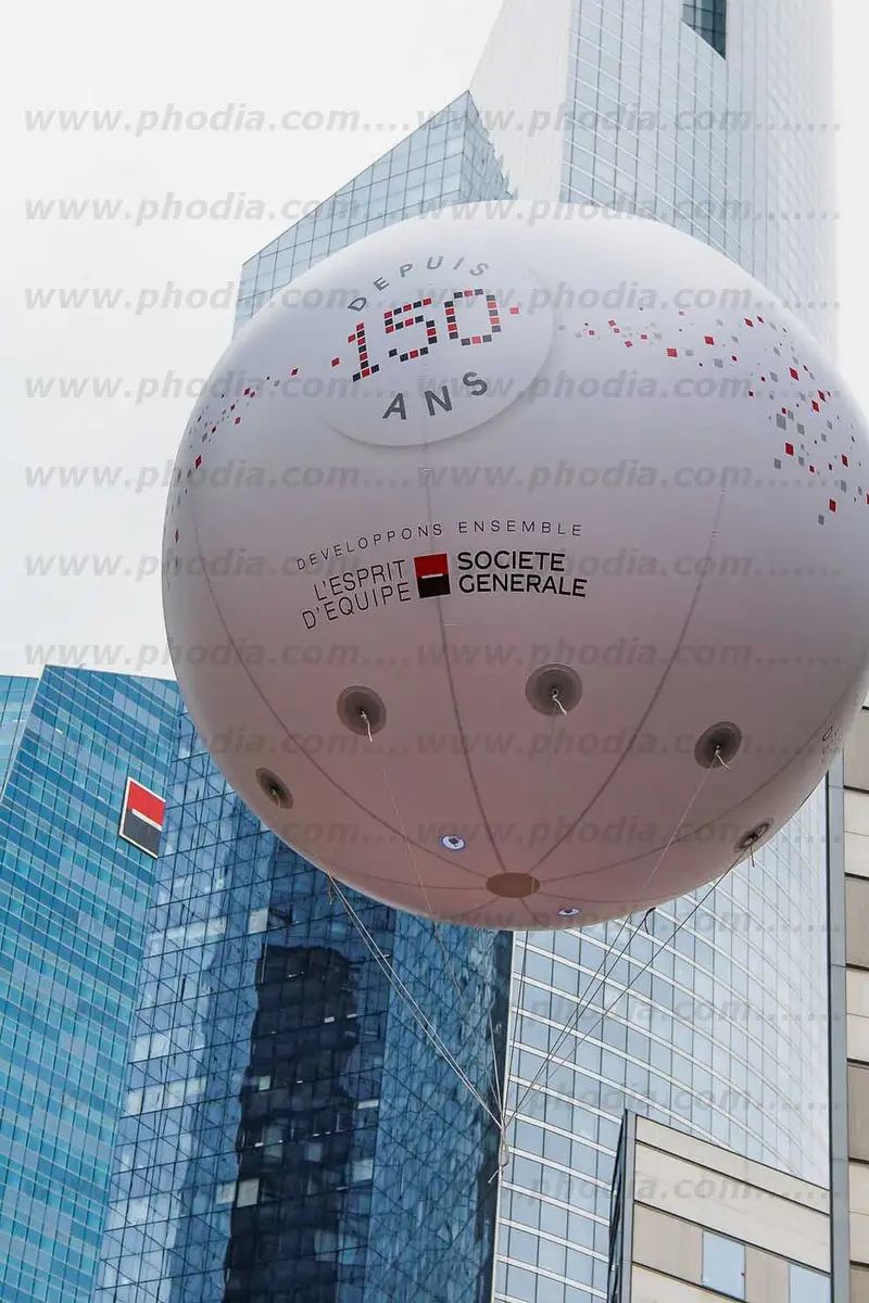 societe generale, anniversaire, ballon, h&eacute;lium, blanc, &eacute;v&eacute;nement
