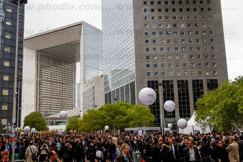 societe generale, anniversaire, ballon, h&eacute;lium, blanc, &eacute;v&eacute;nement