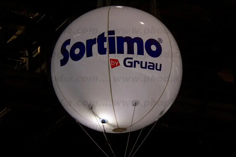 flot auto 2018, ballon, h&eacute;lium