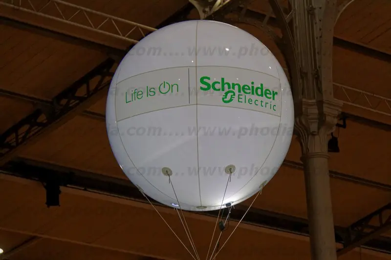 flot auto 2018, ballon, h&eacute;lium