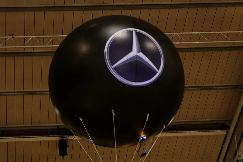 flot auto 2018, ballon, h&eacute;lium