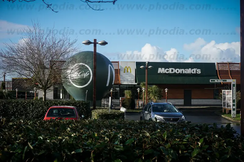 mc donald's limoges, montgolfi&egrave;re, auto-ventil&eacute;e, restauration