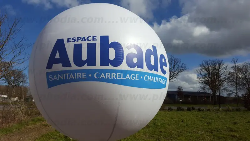 sph&egrave;re, espace aubade, air , sur tr&eacute;pied