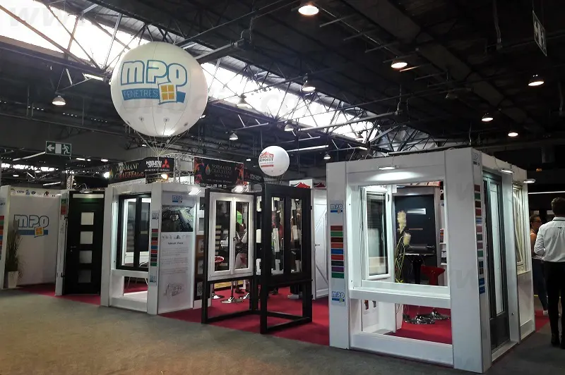 Sph&egrave;re 2m MPO Fen&ecirc;tres, B&acirc;timent - Travaux publics, Blanc, Foire, Foire de Caen, Foire de Rennes, H&eacute;lium, Int&eacute;rieur, Lumineux, Salon, Sph&egrave;re