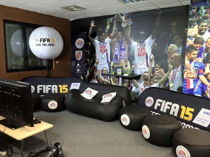 ballon sur trepied fifa 2015