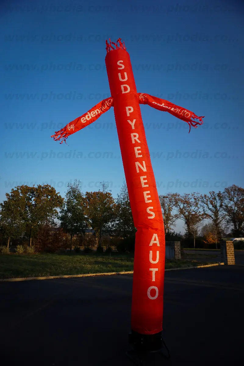 Skydancer 5m Sud Pyr&eacute;n&eacute;es Auto Cat&eacute;gories : Animation commerciale, Auto-ventil&eacute;, Automobile, Autres, Communication, Ext&eacute;rieur, Lumineux, Skydancer, Skydancer 5m