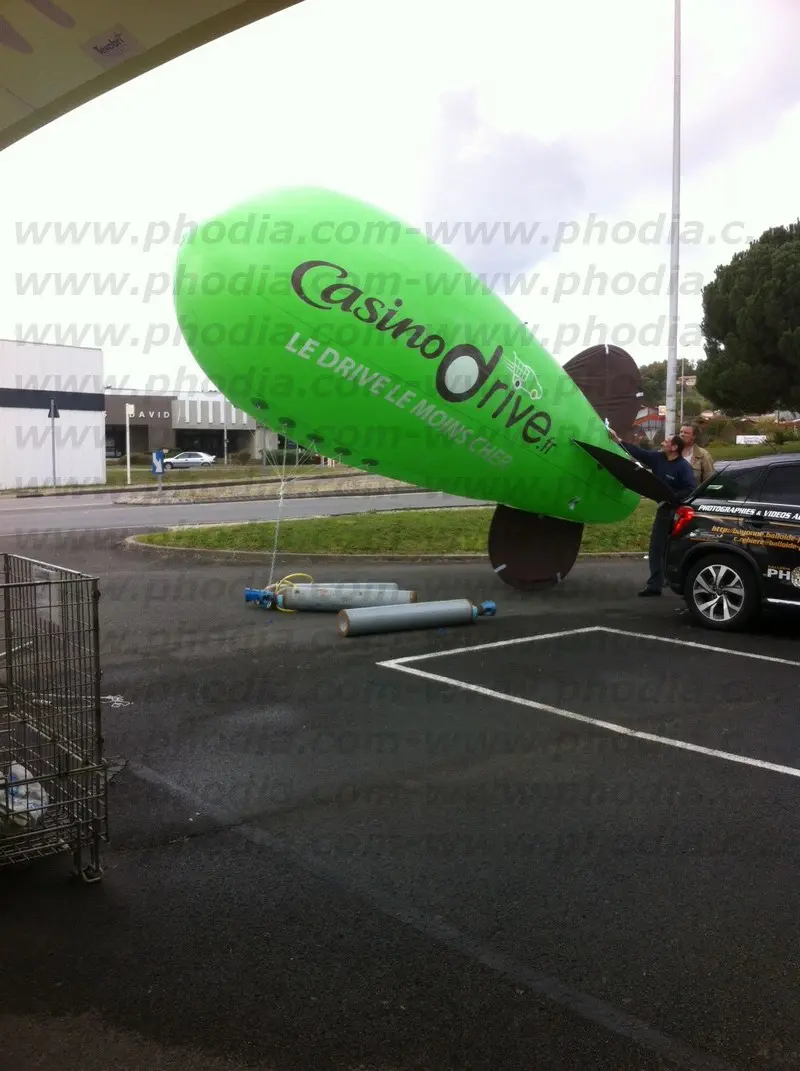 Dirigeable 6m Casino drive, Casino, Communication, Dirigeable, Ext&eacute;rieur, H&eacute;lium, Ouverture magasin, P348