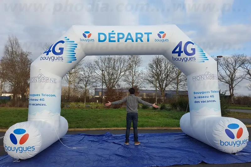 Arche 4m Bouygues Telecom, Auto-ventil&eacute;, Blanc, Bouygues Telecom, &Eacute;v&eacute;nement sportif, Ext&eacute;rieur, Sport - Animation, T&eacute;l&eacute;communications