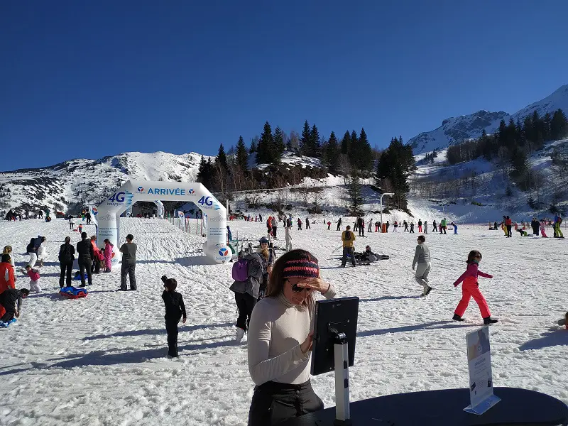 Arche 4m Bouygues Telecom, Auto-ventil&eacute;, Blanc, Bouygues Telecom, &Eacute;v&eacute;nement sportif, Ext&eacute;rieur, Sport - Animation, T&eacute;l&eacute;communications