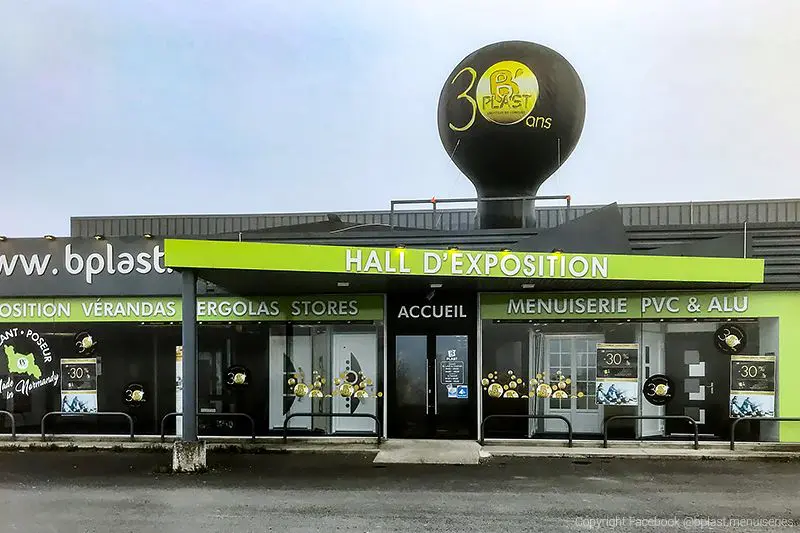 Montgolfi&egrave;re 4m B&rsquo;Plast, Animation commerciale, Auto-ventil&eacute;, Commerce - Immobilier, Communication, Ext&eacute;rieur, GMS, Montgolfi&egrave;re, Montgolfi&egrave;re auto-ventil&eacute;e, Noir