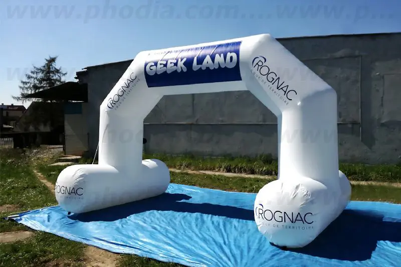 Auto-ventil&eacute;, Autres, Blanc, Communication, Culture - Spectacle, Ext&eacute;rieur, Mairie / Agglom&eacute;ration, Sport - Animation