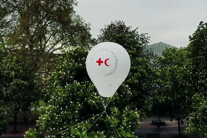 Montgolfi&egrave;re 3m50 Croix Rouge, Association / Syndicat, Blanc, Communication, Ext&eacute;rieur, H&eacute;lium, Montgolfi&egrave;re, Montgolfi&egrave;re h&eacute;lium, Non class&eacute;, Sant&eacute;