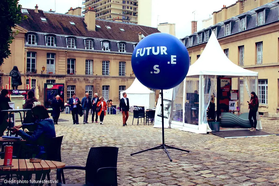 Ballon sur tr&eacute;pied 1m30 Futures Festival, Air, Ballon sur tr&eacute;pied (m&acirc;t 2m70), Communication, Ext&eacute;rieur, Festival / Concert, P280