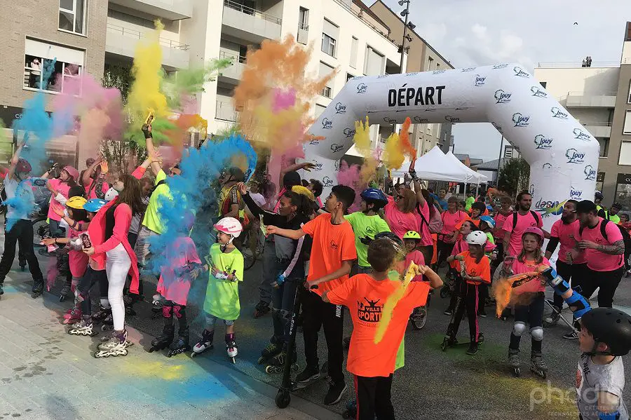 Arche 4m Ville Jouy-le-Moutier, Auto-ventil&eacute;, Blanc, &Eacute;v&eacute;nement sportif, Ext&eacute;rieur