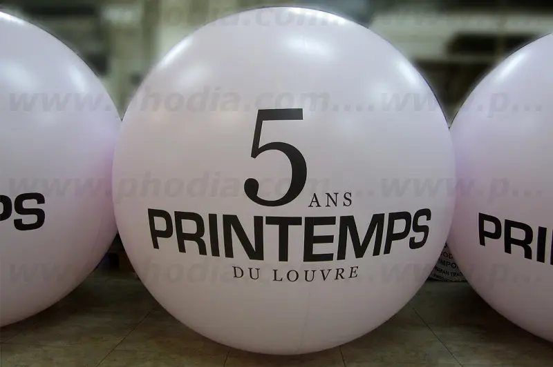 Ballon sur tr&eacute;pied 1m30 Printemps du Louvre, Air, Animation commerciale, Ballon sur tr&eacute;pied (m&acirc;t 2m70), Commerce - Immobilier, Int&eacute;rieur
