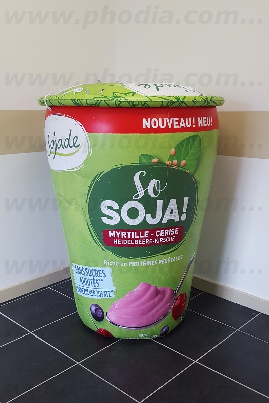 Pot yaourt Soja 1m50 Sojade, Agroalimentaire - Alimentation, Air, Animation commerciale, Intérieur, Natexpo (Paris), PLV (air), Salon