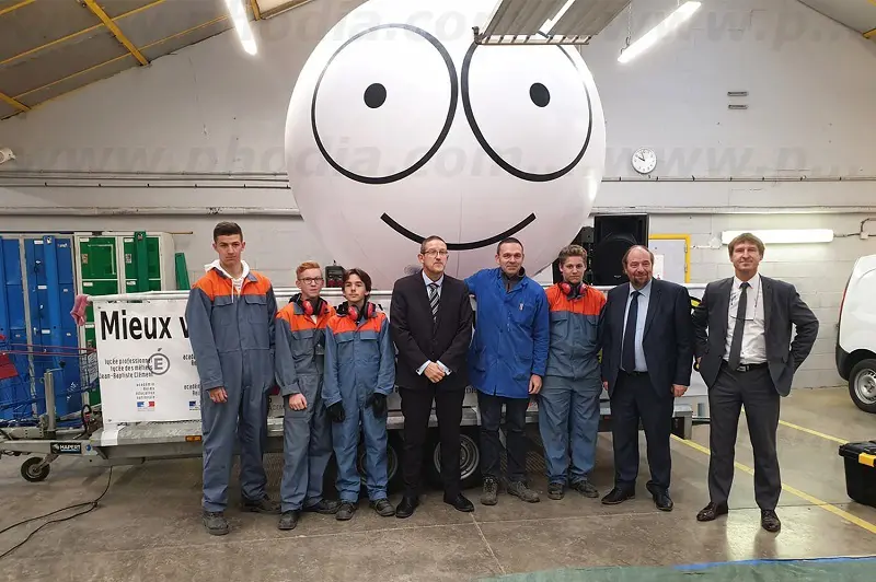 Sph&egrave;re 4m DDT 08 &ndash; Pr&eacute;fecture 51 sam h&eacute;lium, Administration / Fonction publique, Air, Blanc, &Eacute;v&eacute;nement sportif, Ext&eacute;rieur, Sph&egrave;re