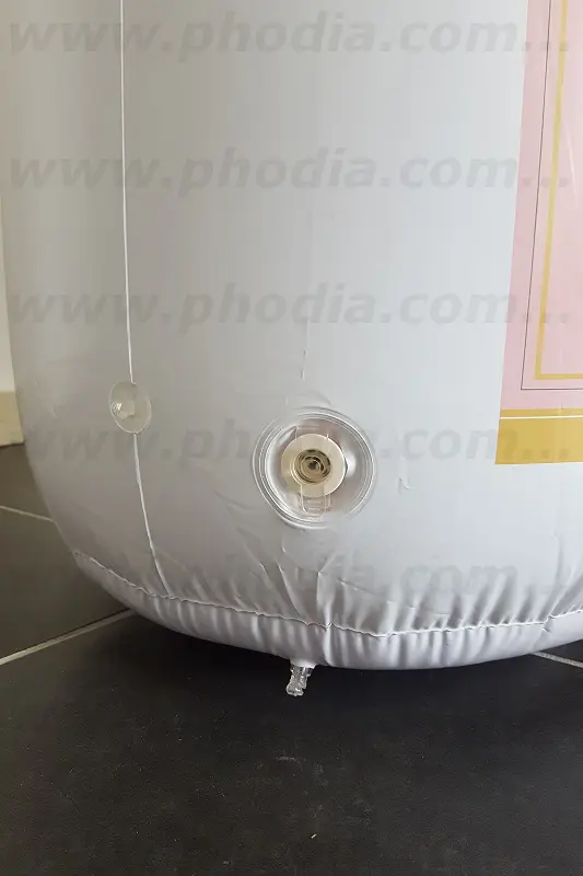 Bouteille champagne 1m80 Veuve du Vernay, Agroalimentaire - Alimentation, Air, Animation commerciale, Communication, Foire, Int&eacute;rieur, PLV (air), Portes ouvertes, Salon, S&eacute;minaire / Convention