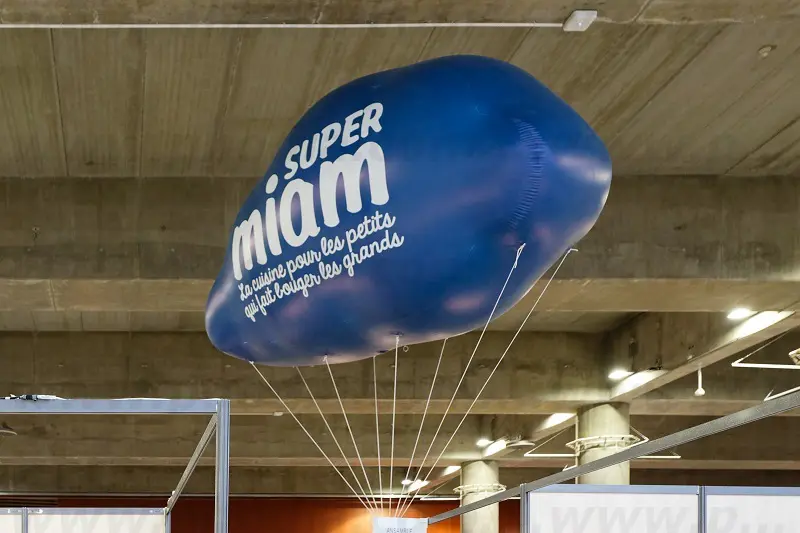 Nuage Ansamble 3m50, Agroalimentaire - Alimentation, Forme sur mesure (h&eacute;lium), H&eacute;lium, Int&eacute;rieur, Salon