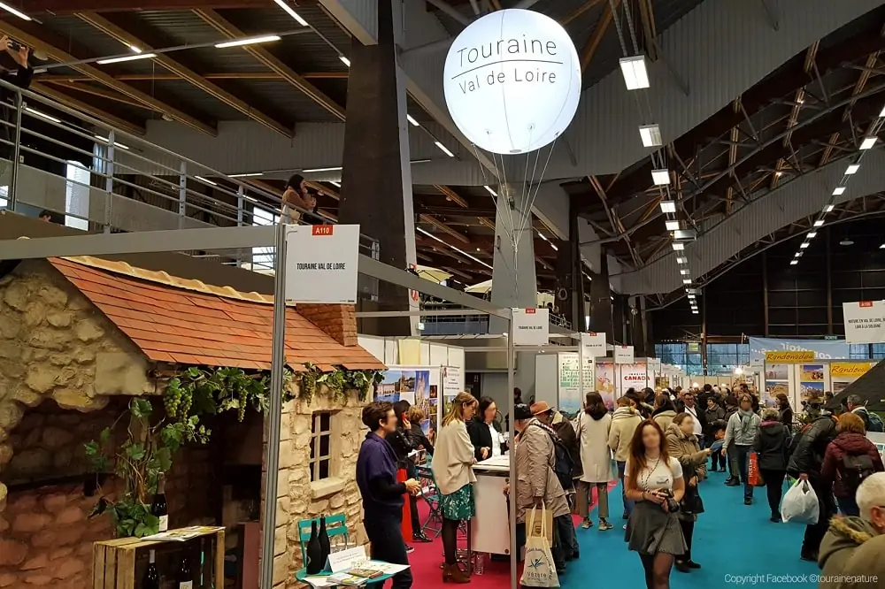 Sph&egrave;re Tours Val de Loire tourisme 2m, 3 faces, Blanc, H&eacute;lium, Int&eacute;rieur, Lumineux, Salon, SIT, Sph&egrave;re, Tourisme