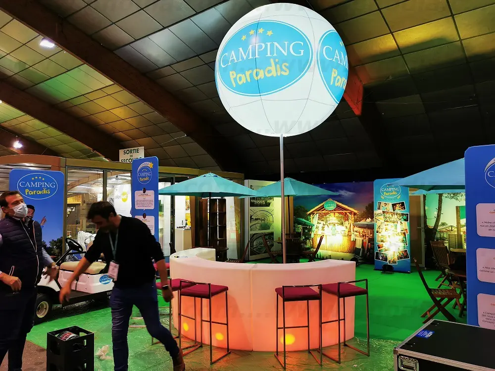 Masph&egrave;re Camping Paradis 2m, salon atlantica, 4 faces, Air, Ballon sur m&acirc;t 6m, Blanc, Int&eacute;rieur, Lumineux, Salon, Tourisme