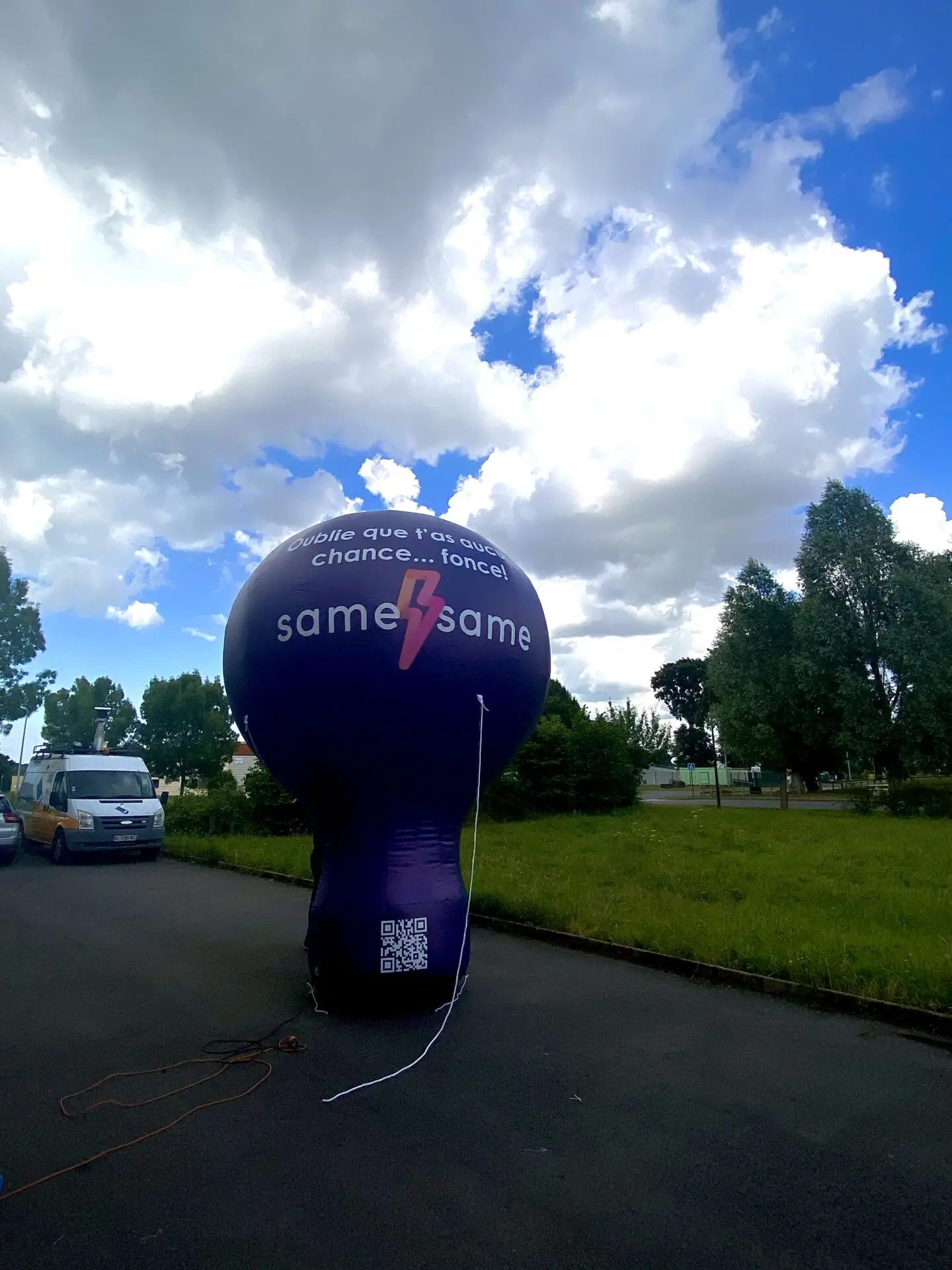 Montgolfi&egrave;re auto-ventil&eacute;e 4m Same Same