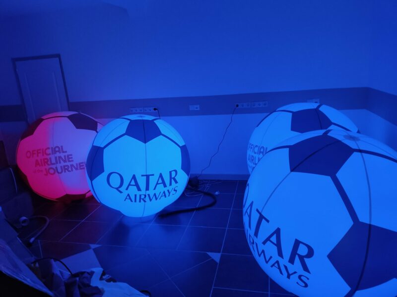 Ballon de foule 1.20m pour un événement à doha au qatar.