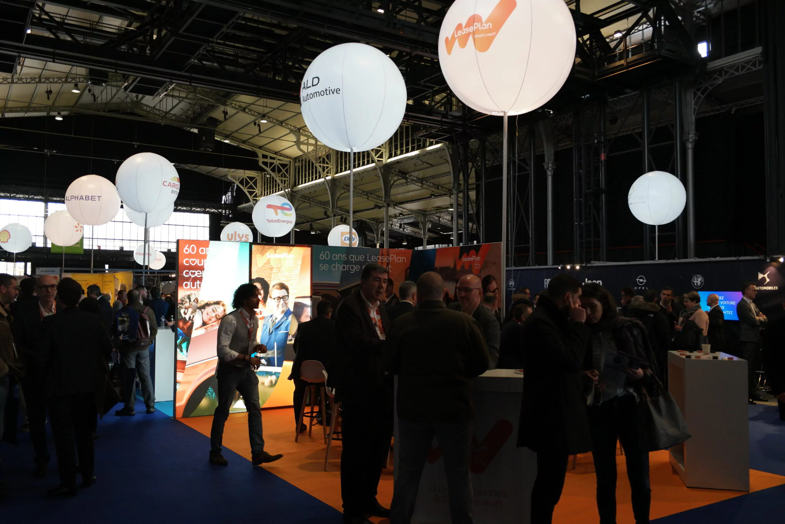 masph&egrave;re, flot auto 2023, salon, lumineux