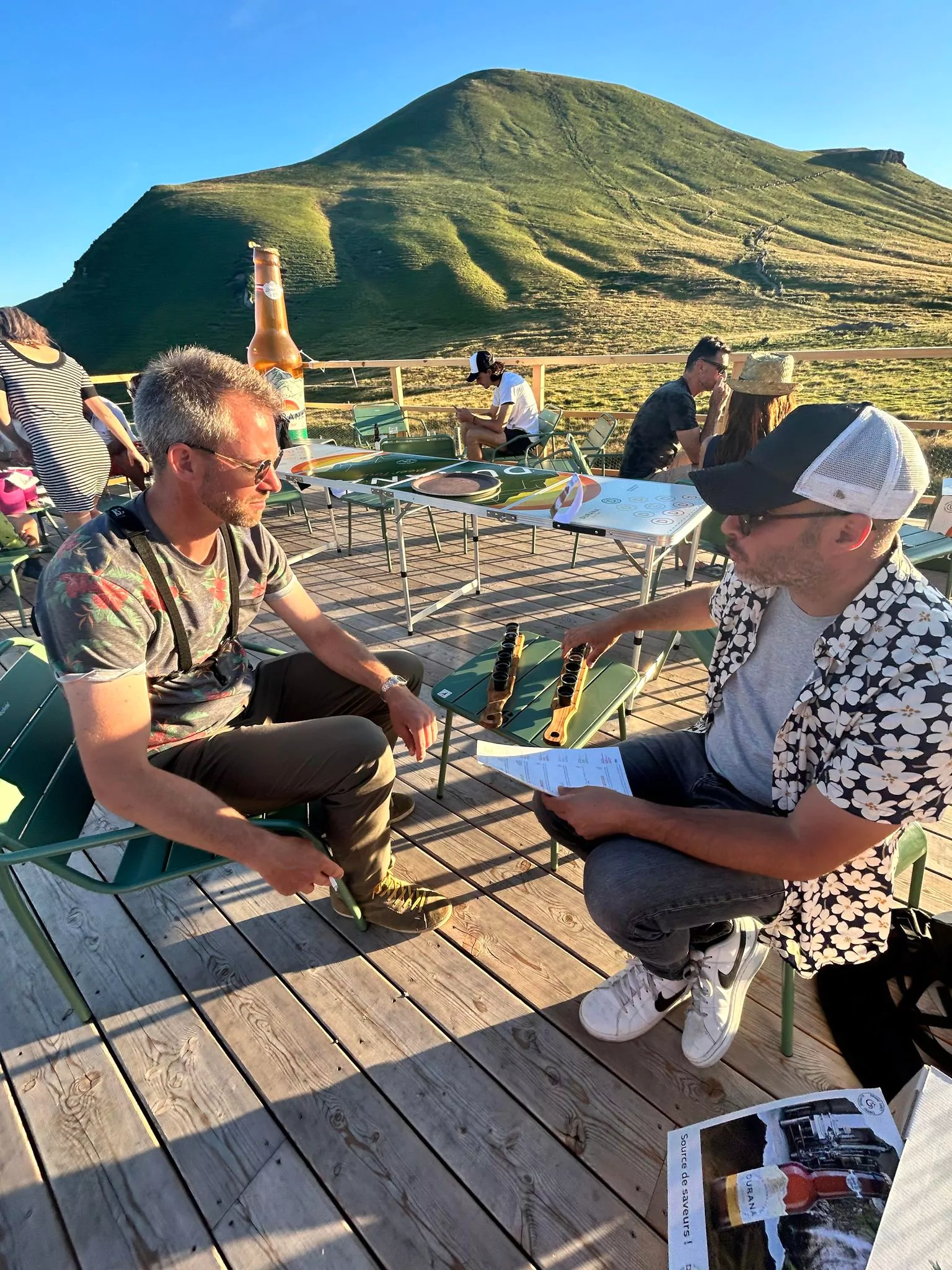 plv air captif bouteille de bi&egrave;re 2m Durana beer tour 2023
