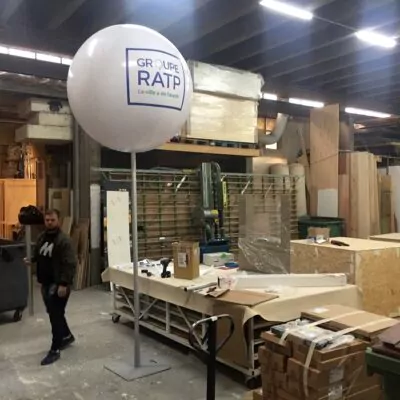 ballon publicitaire pour le groupe RATP