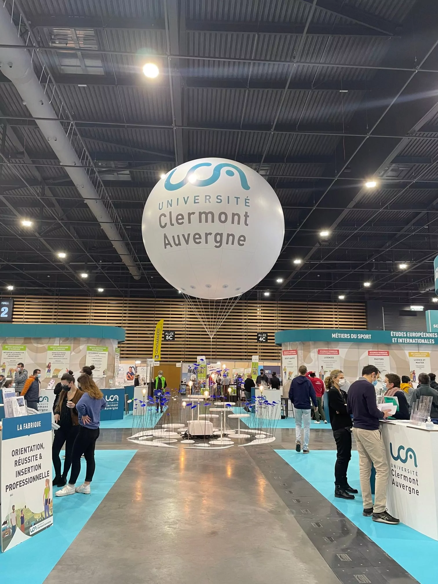 ballon g&eacute;ant &agrave; l'h&eacute;lium pour foire et salon