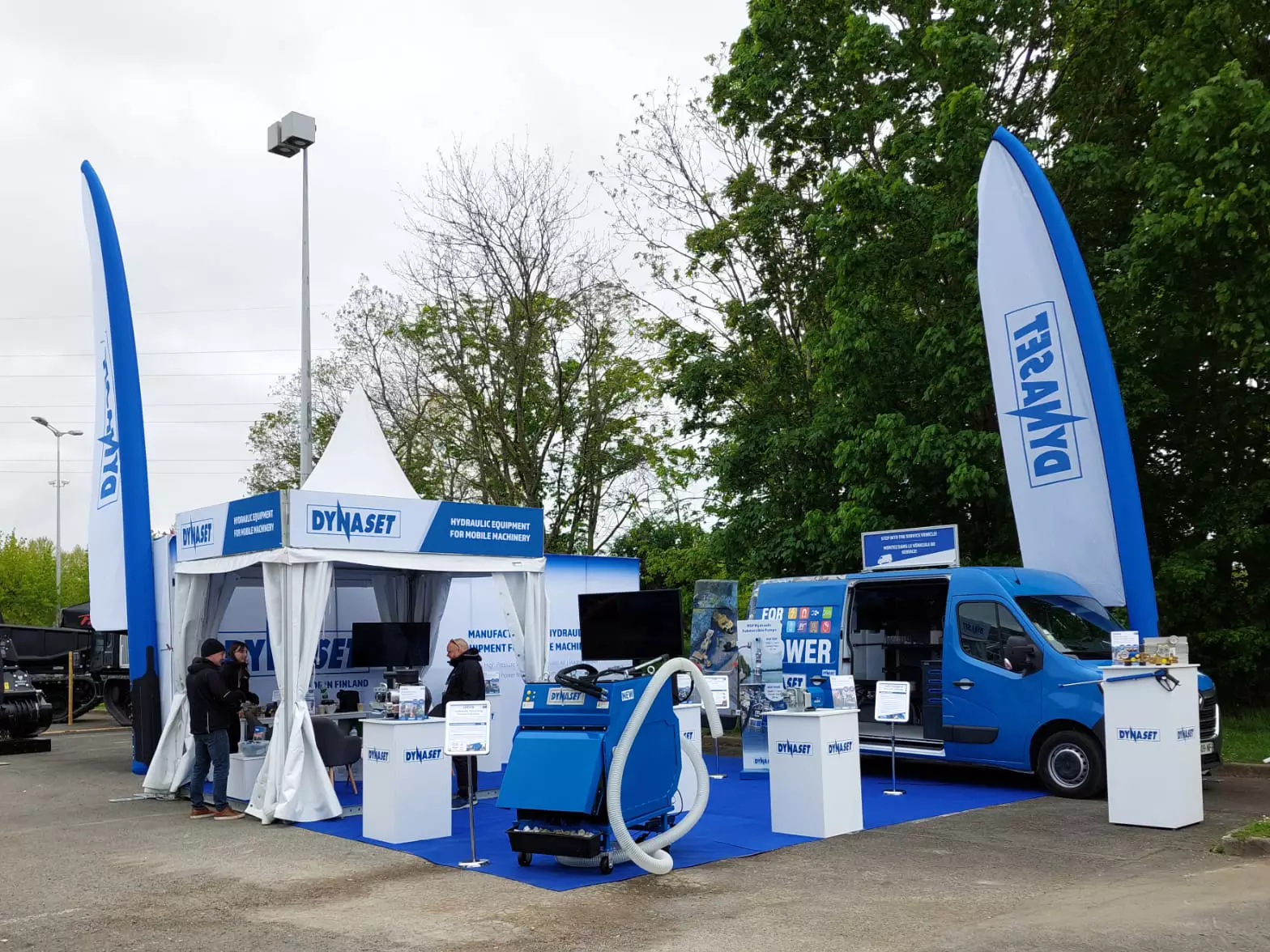 Drapeau gonflable 8m &ndash; Image 2