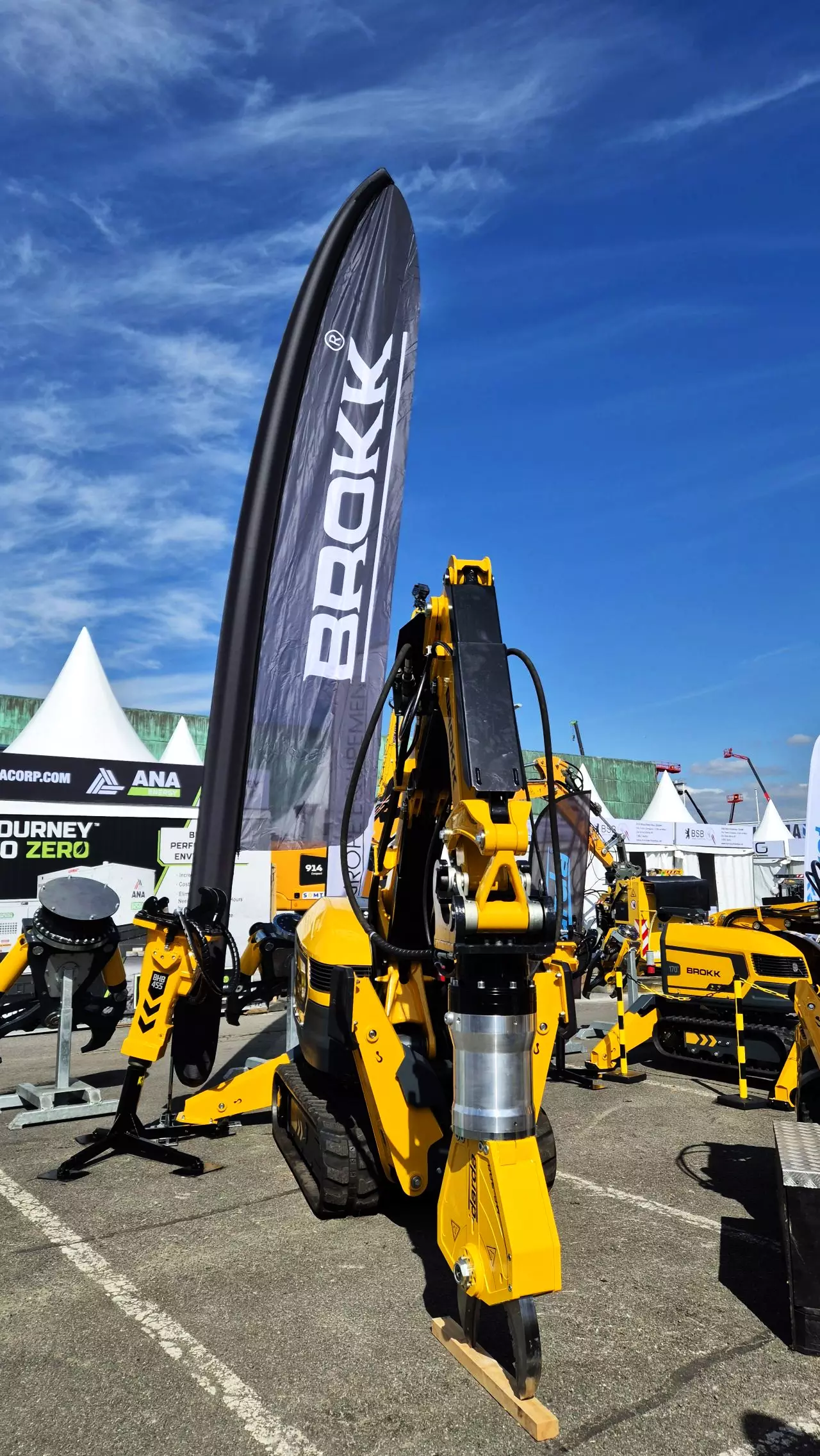 Drapeau gonflable 8m