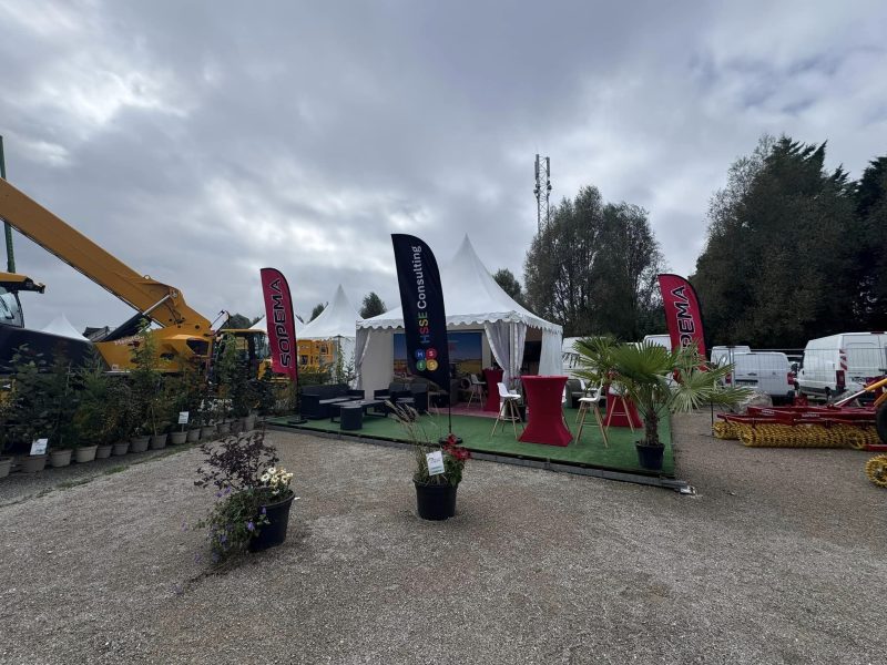 drapeau extérieur hsse consulting pour la foire chalons