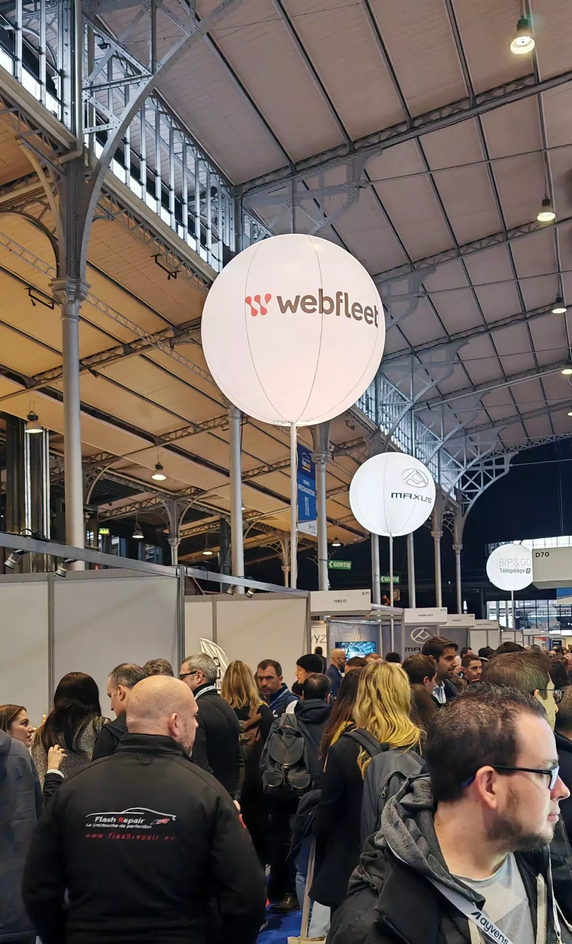 masph&egrave;re blanche 1.60m webfleet salon flotauto