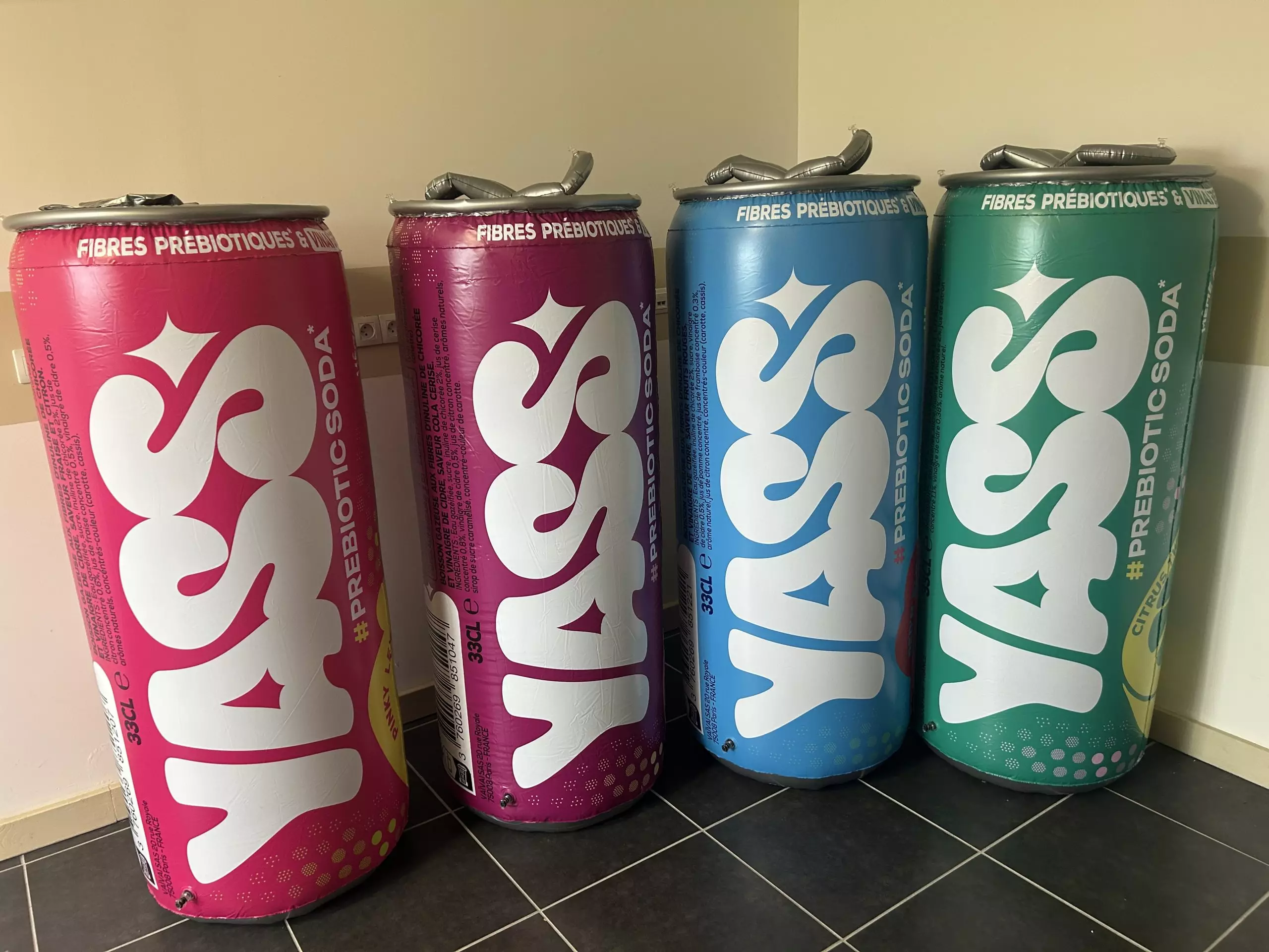 plv canette air captif 1.60m YASS