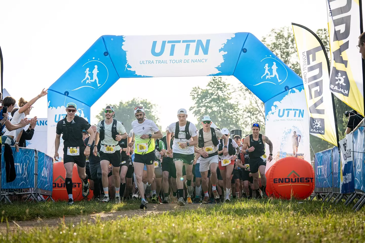 arche gonflable trail