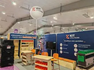 Sph&egrave;re sur mat 80cm matsph&egrave;re ballon sur pied salon foire communication &eacute;v&eacute;nementiel publicit&eacute; gonflable salon Artibat Rennes