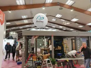 Sph&egrave;re sur mat 1m60m masph&egrave;re ballon sur pied salon foire communication &eacute;v&eacute;nementiel publicit&eacute; gonflable salon Artibat Rennes